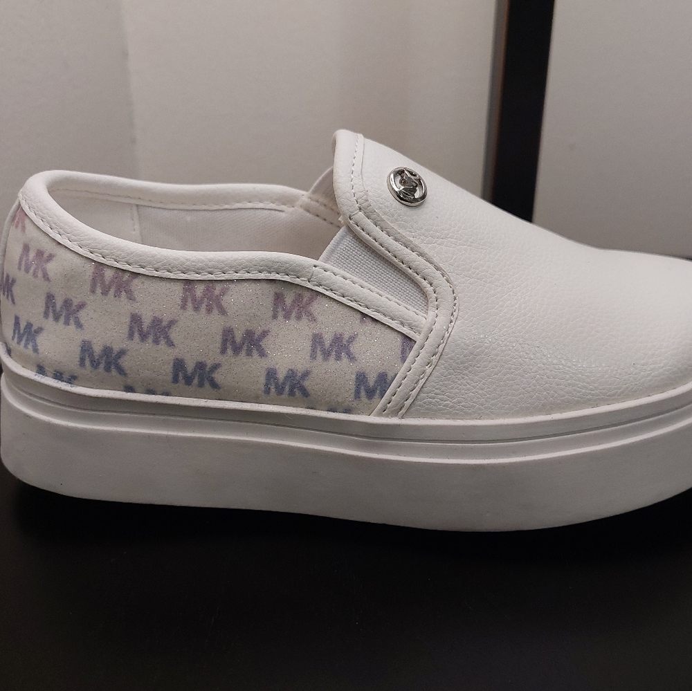 Michael kors youth fashion sneakers